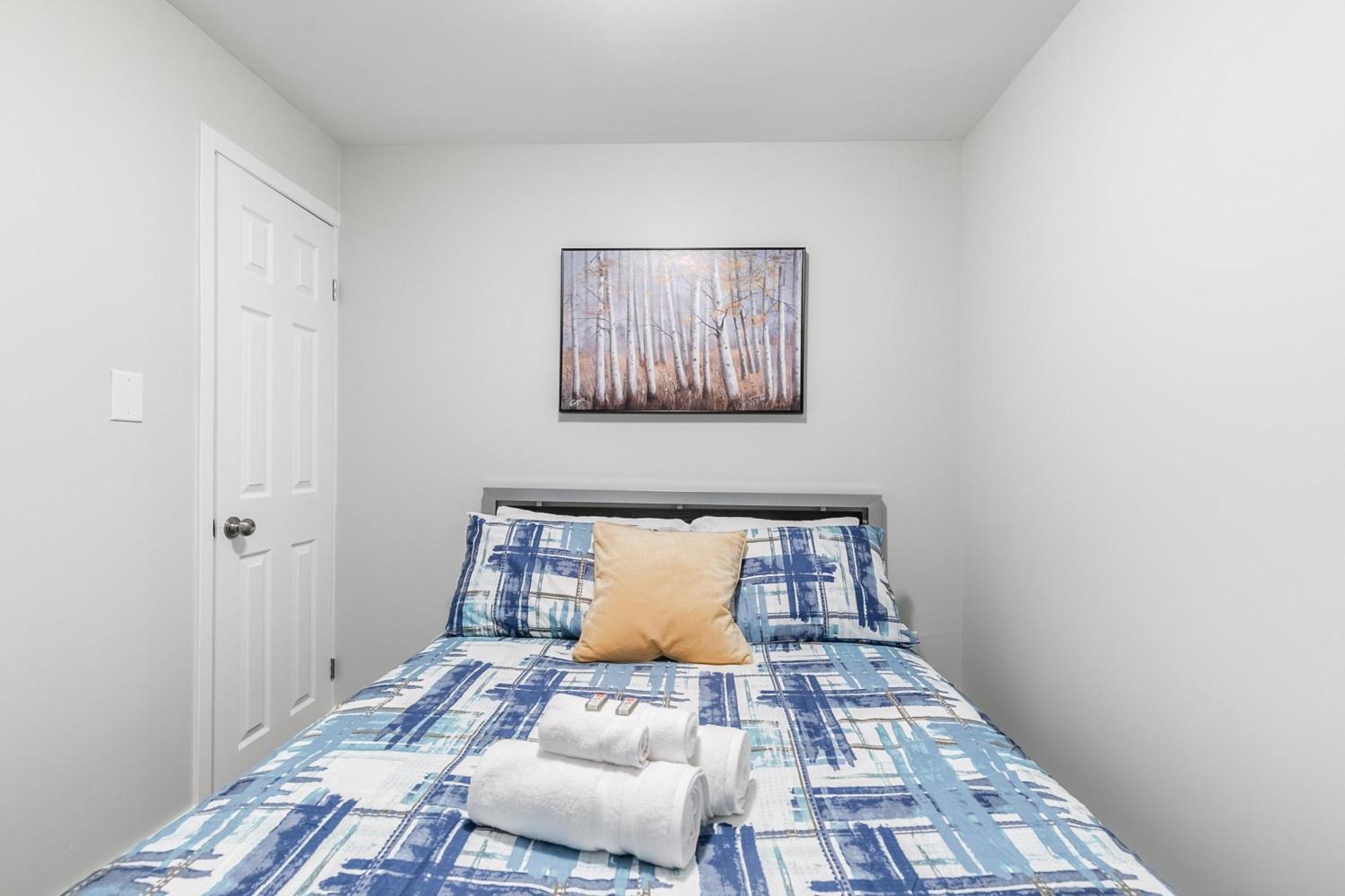 1Br Basement Condo - James Street Hamilton Dış mekan fotoğraf